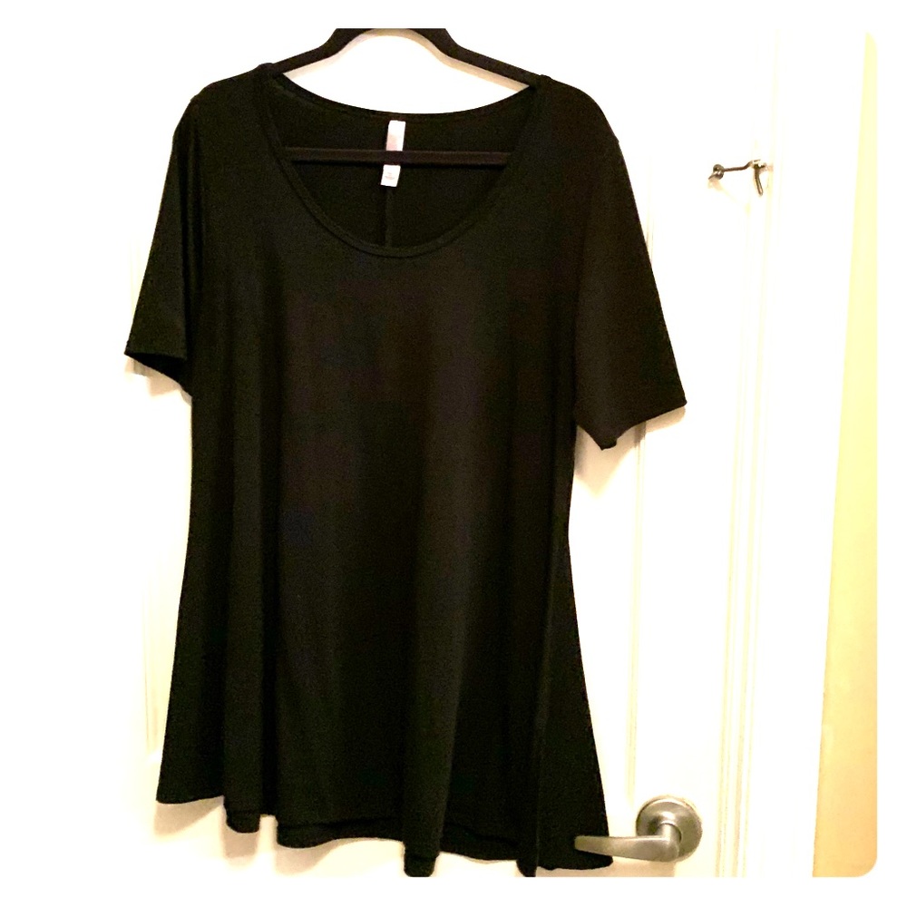 Solid Black Perfect